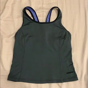 Patagonia cropped sports tank top